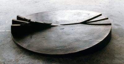 CRVX III - Lebenskreuz (Bronze, d 75 cm, 1994)