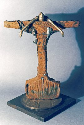 CRVX II - Prometheus (Bronze auf Schienenabschnitt, h 19 cm, 1996)